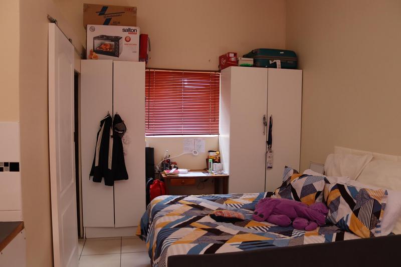 To Let 1 Bedroom Property for Rent in Grahamstown Eastern Cape